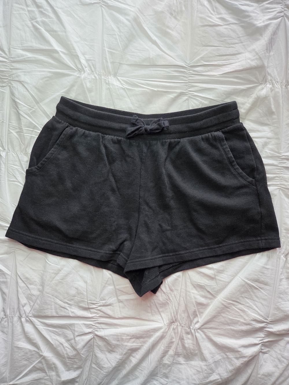 Colsie Black Lounge Fleece Lined Shorts Relaxed Fit Side Entry Pockets Size M
